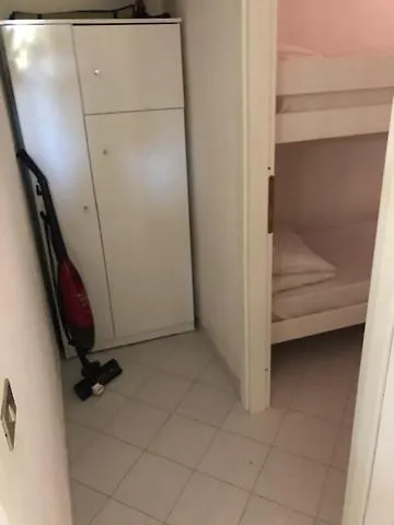Casa vacanze Villetta indipendente immersa nel verde Stintino Italia