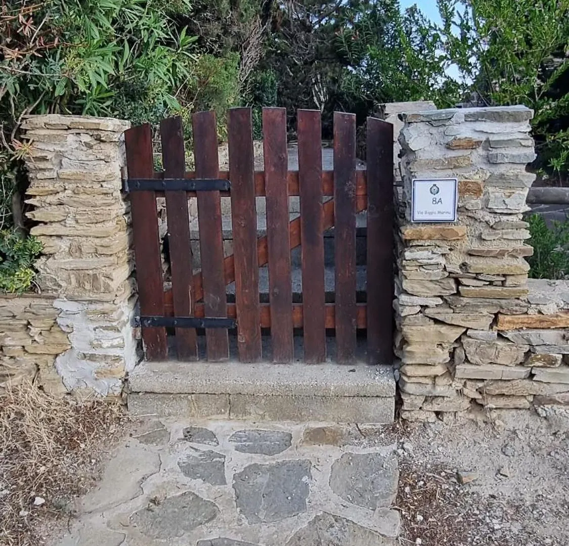 Villetta indipendente immersa nel verde Stintino 0*,