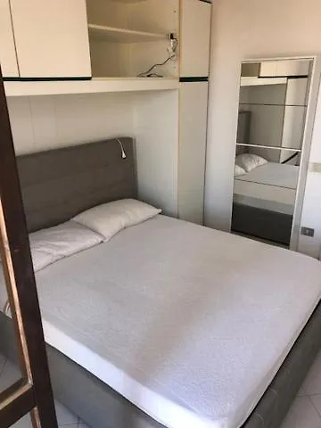 Villetta Indipendente Immersa Nel Verde Stintino 0*,
